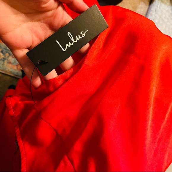 Lulu’s Hot Date Red Satin Maxi Dress - NWT - Picture 6 of 6